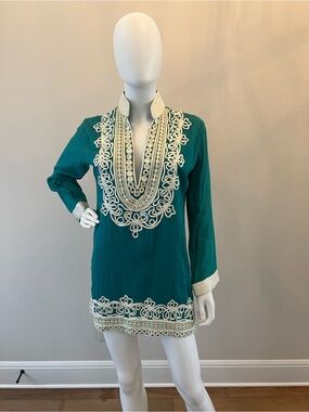 Teal Embroidered Long-Sleeve Tunic Top